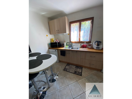 A louer maison 1 595 &euro;  Bouc Bel Air