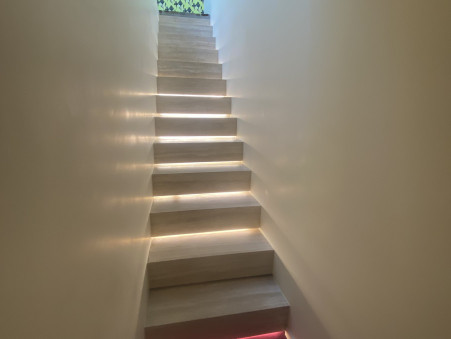 Local commercial sur Paris 1er Arrondissement ; 175 000 €  ; global.annonce-photo-alt-spin-cession Réf. 401O