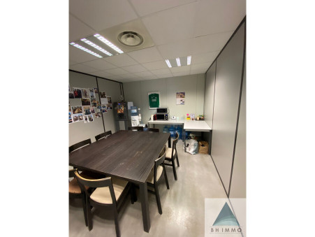Local professionnel sur Meyreuil ; 5 800 &euro;  ; Location Réf. BHI120
