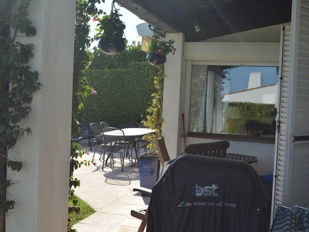 Maison sur Villeneuve-Loubet ; 1 456 000 € ; A vendre Réf. 82772546