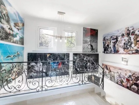 Location maison Antibes 06160; À partir de 12 500 € 