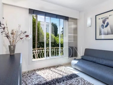 A louer maison Antibes 06160; À partir de 12 500 € 