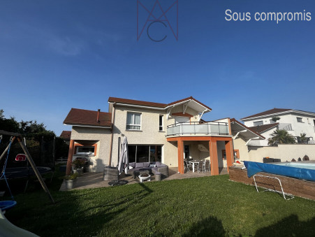 HEYRIEUX  549 000€