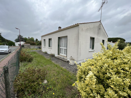 A vendre maison Saint-Porchaire 17250; 176 550 €
