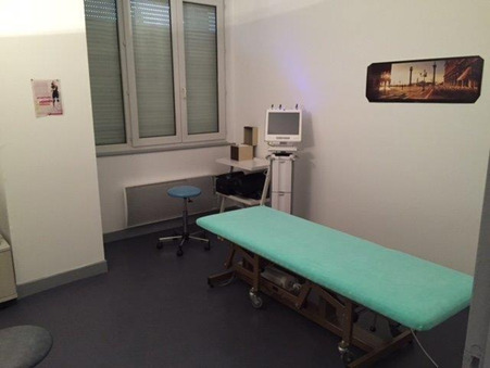 Vente immeuble 317 000 € Saint-Yrieix-la-Perche