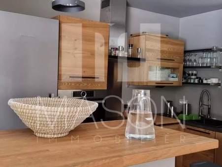 A louer maison À partir de 3 500 €  Valbonne