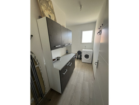 A louer neuf 880 &euro;  Belleserre