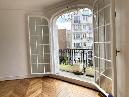 Appartement sur Paris 17eme Arrondissement ; 4 152 €  ; Location Réf. MON273