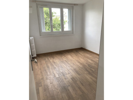 A louer appartement 1 268 &euro;  Nanterre