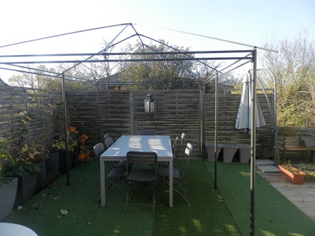 A vendre maison Pierre de Bresse 71270; prix nous consulter