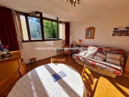 LE SAUZE 60 700 €