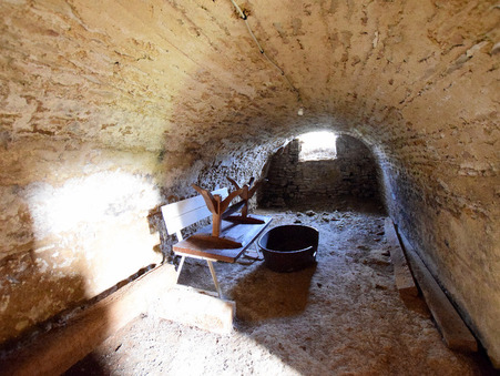 A vendre maison Saint-Aubin-des-Chaumes 58190; prix nous consulter