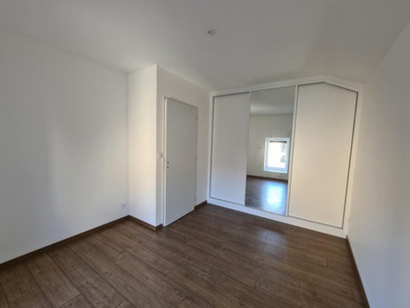 Maison sur Trept ; prix nous consulter ; A vendre Réf. 44_trepplan38