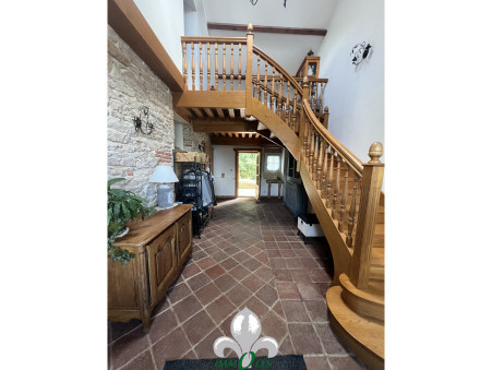 Maison 359 000 € sur Tournus (71700) - Réf. KC3216