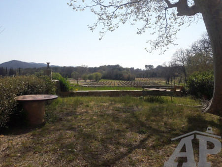 Vente appartement 242 000 €  Le Muy