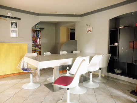 A vendre maison Confort 01200; prix nous consulter