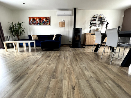 A vendre maison Saint-Bonnet-de-Mure 69720; prix nous consulter