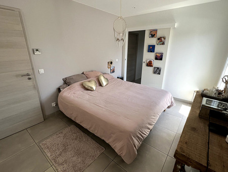 Maison sur Saint-Laurent-de-Mure ; prix nous consulter ; A vendre Réf. 12_STLAU495000