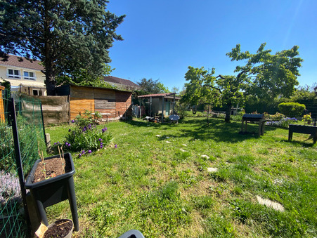 A vendre maison Saint-Bonnet-de-Mure 69720; prix nous consulter