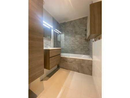 Maison sur Chassieu ; prix nous consulter ; A vendre Réf. 12_CHASSIEU-465