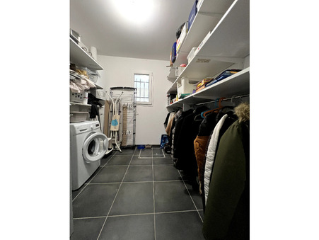 A vendre maison Saint-Bonnet-de-Mure 69720; prix nous consulter