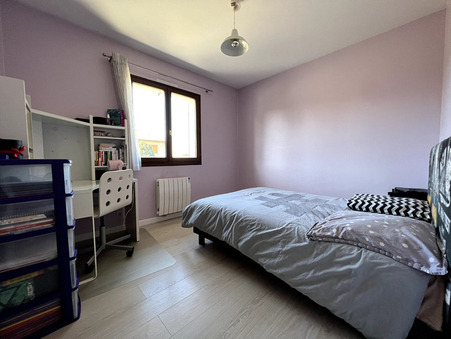 Maison sur Saint-Laurent-de-Mure ; prix nous consulter ; A vendre Réf. 12_STLAU525