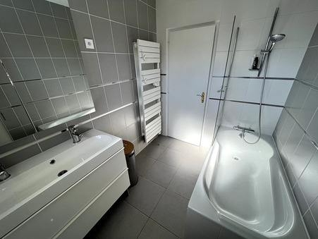 A vendre maison Saint-Laurent-de-Mure 69720; prix nous consulter