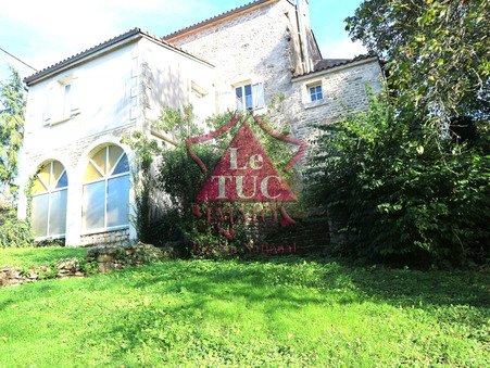 Coulonges-sur-l'Autize  197 400 €