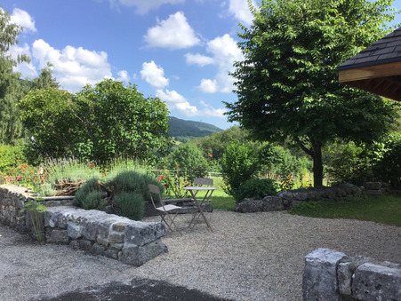 Maison sur Le Petit-Abergement ; prix nous consulter ; A vendre Réf. 38_LYAGUI