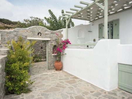 Location maison Paros 844 00; À partir de 2 395 € 