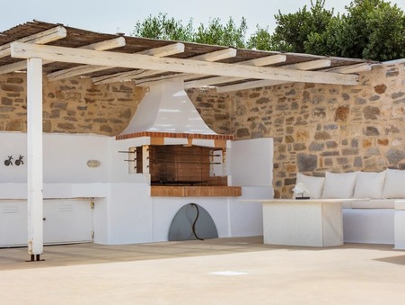 A louer maison Paros 844 00; À partir de 4 790 € 