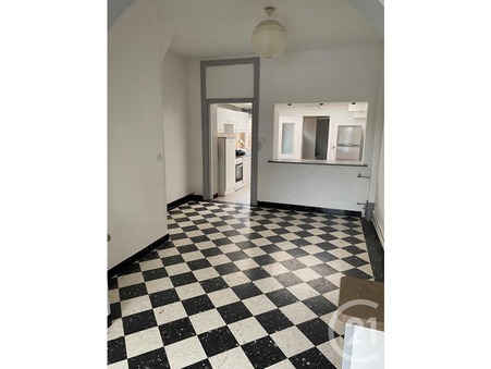 Guesnain  640 €