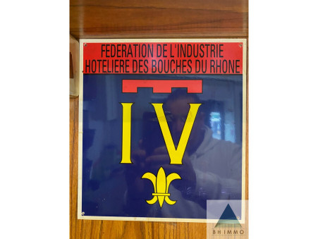 Fonds de commerce sur Gardanne ; 1 700 €  ; A louer Réf. 50523