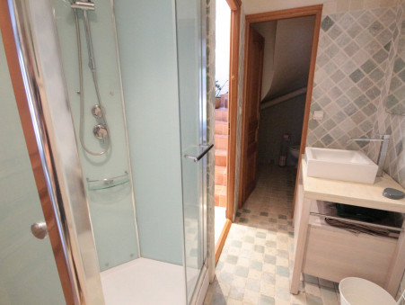 A louer appartement À partir de 10 000 €  Paris 10eme Arrondissement