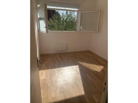 Appartement 175 000 € Réf. ETU101408 Argenteuil