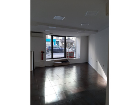 Location local commercial Paris Réf. 3787