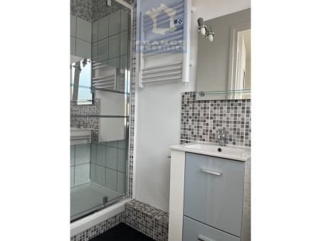 A louer appartement 440 €  Calais