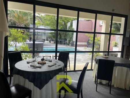 Local commercial sur Colombiers ; 220 000 € ; Achat Réf. 345515491-7666