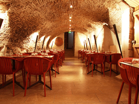 Local commercial prix nous consulter sur Vézelay (89450) - Réf. 33_FLIP2023009