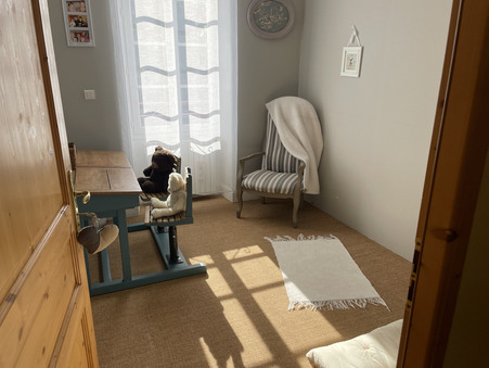 A vendre maison Cherves-Richemont 16370; prix nous consulter