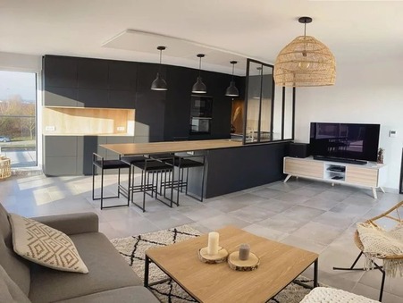 Villy-le-Pelloux  351 500 €