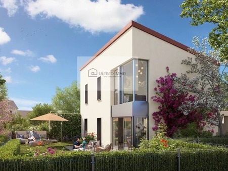 Mont-Saint-Martin  378 000 €