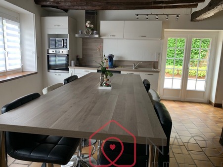 PUISEAUX  253 000 €