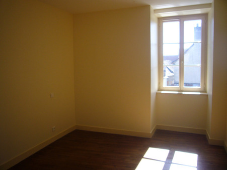 Maison sur Saint-Yrieix-la-Perche ; 152 500 € ; A vendre Réf. 11409