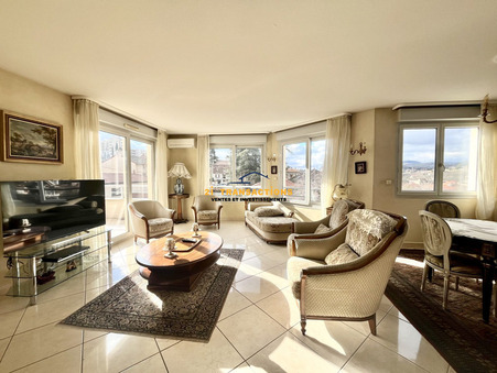 Rive de Gier  220 000 €