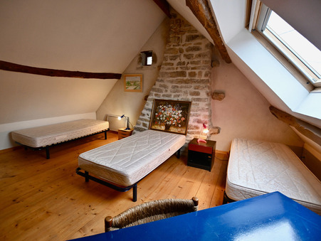 Maison sur Corbigny ; prix nous consulter ; A vendre Réf. 33_FLIP2024003