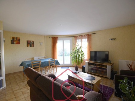 LA CHAPELLE SAINT MESMIN  239 000 €