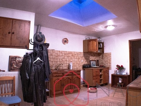 EU  152 000 €
