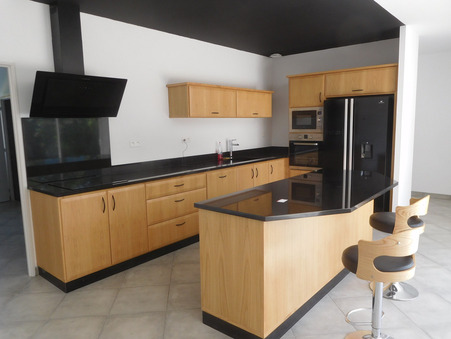 Maison sur Saint-Yrieix-la-Perche ; 299 000 € ; Vente Réf. 11389