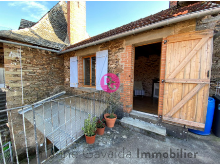 A vendre maison Saint-Santin 12300; 84 900 € 